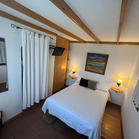 La Cerca Del Alcornoque Guest House Casas de Belvis Exterior photo