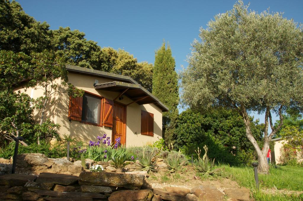 La Cerca Del Alcornoque Guest House Casas de Belvis Exterior photo